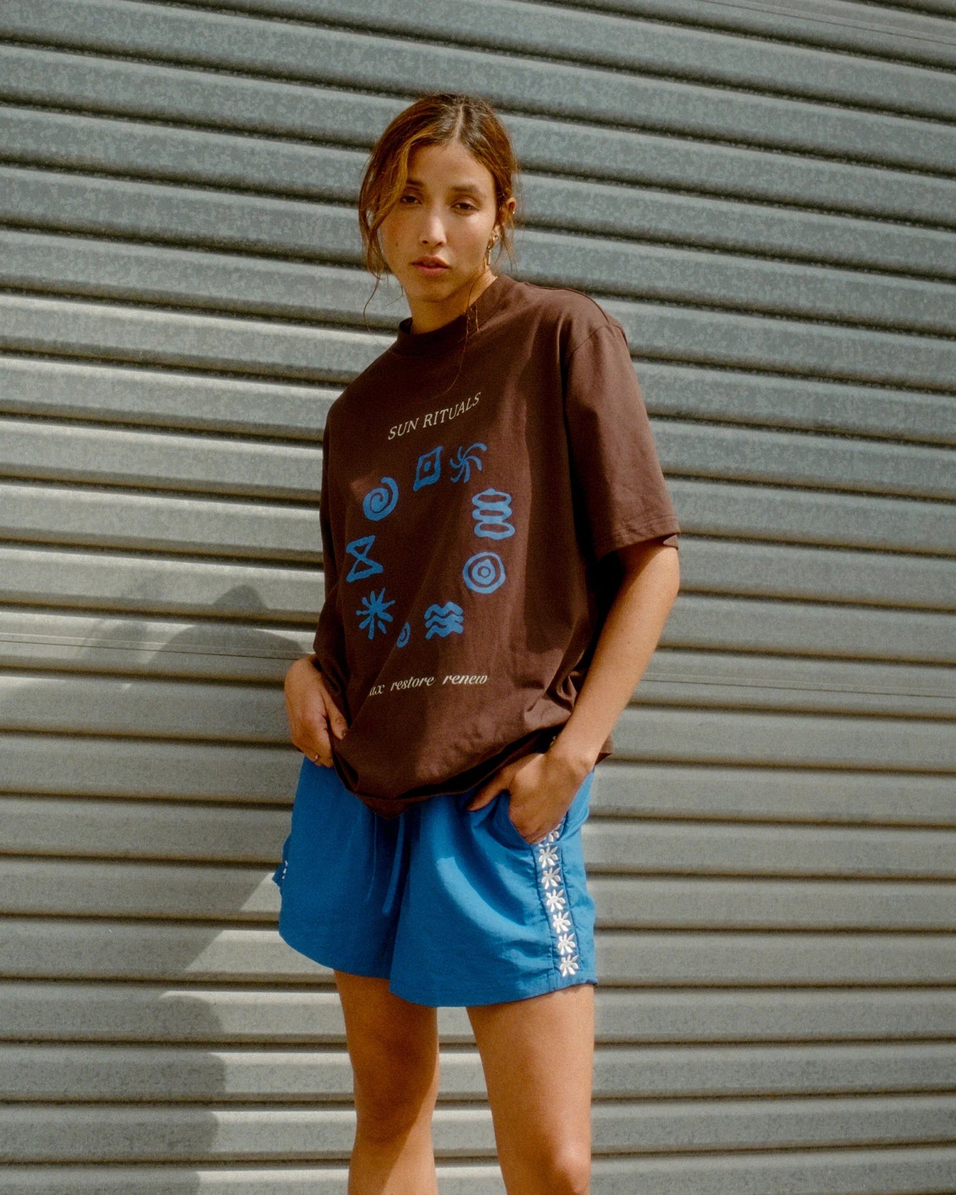 Rounded Rituals Tee - Carafe