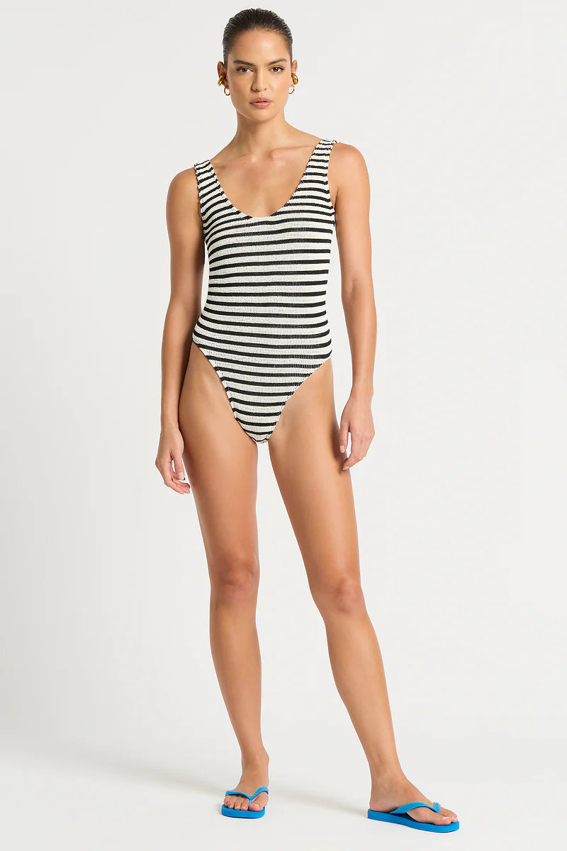 Mara 1 Pce - Navy / White