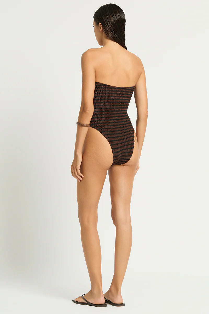 Fane One Piece - Carob / Black