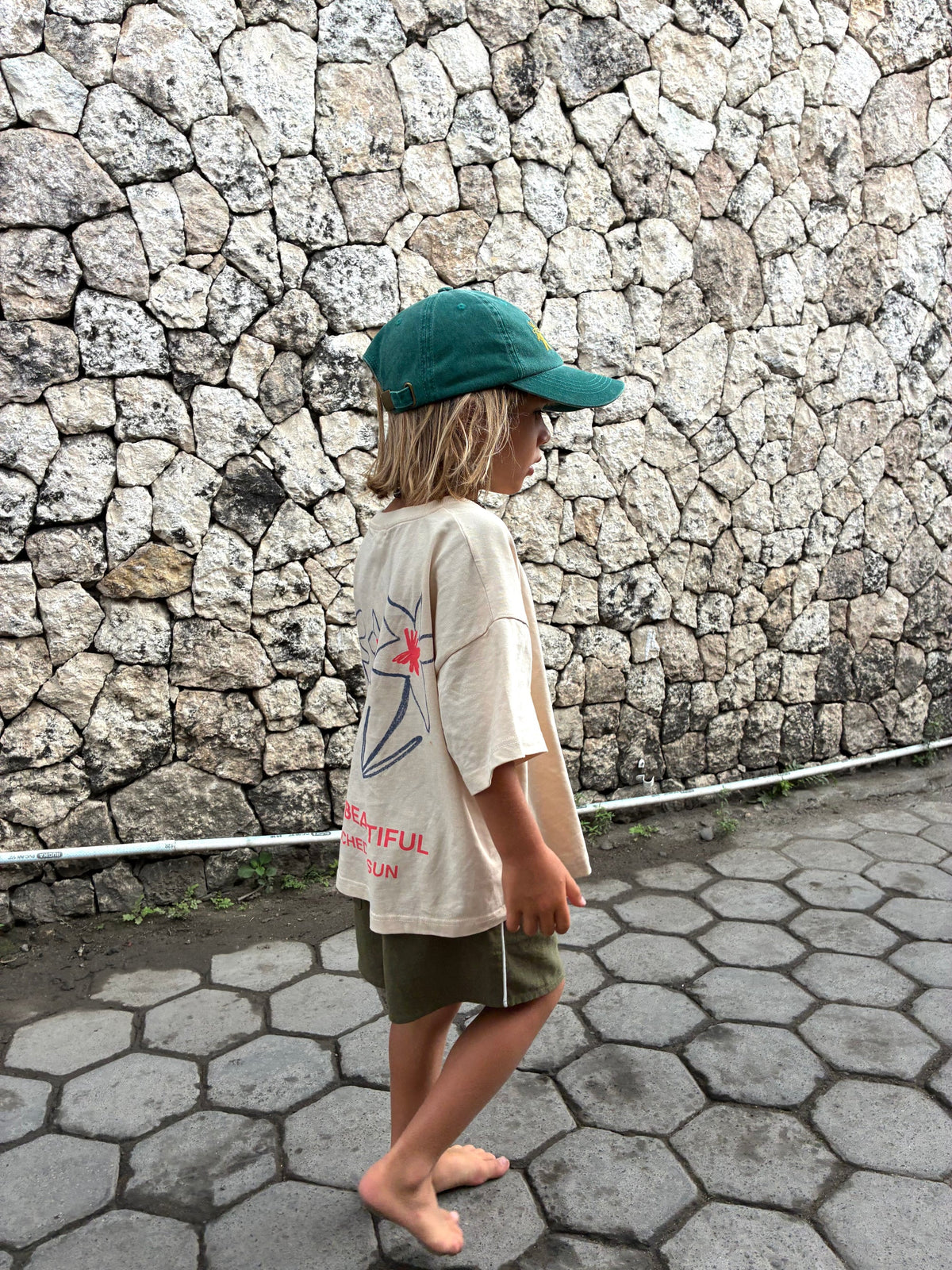 Dancing Flowers Shorts - Khaki