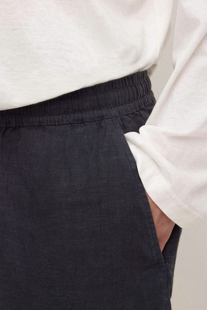 Finley Linen Short - True Navy