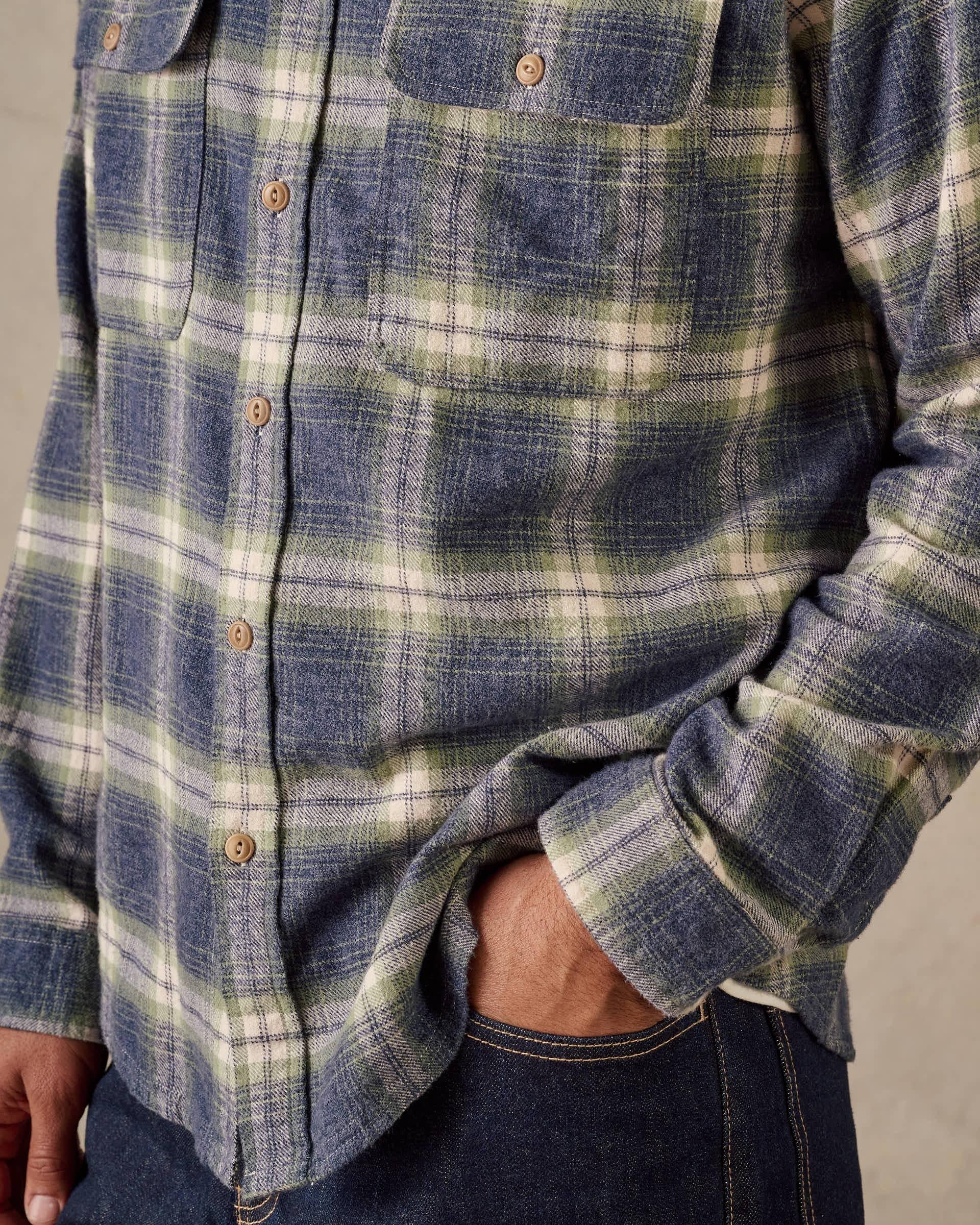 Twin Pocket Flannel Shirt - Blue