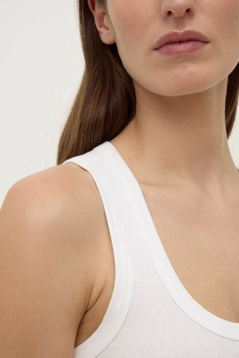 Robyn Scoop Neck - White