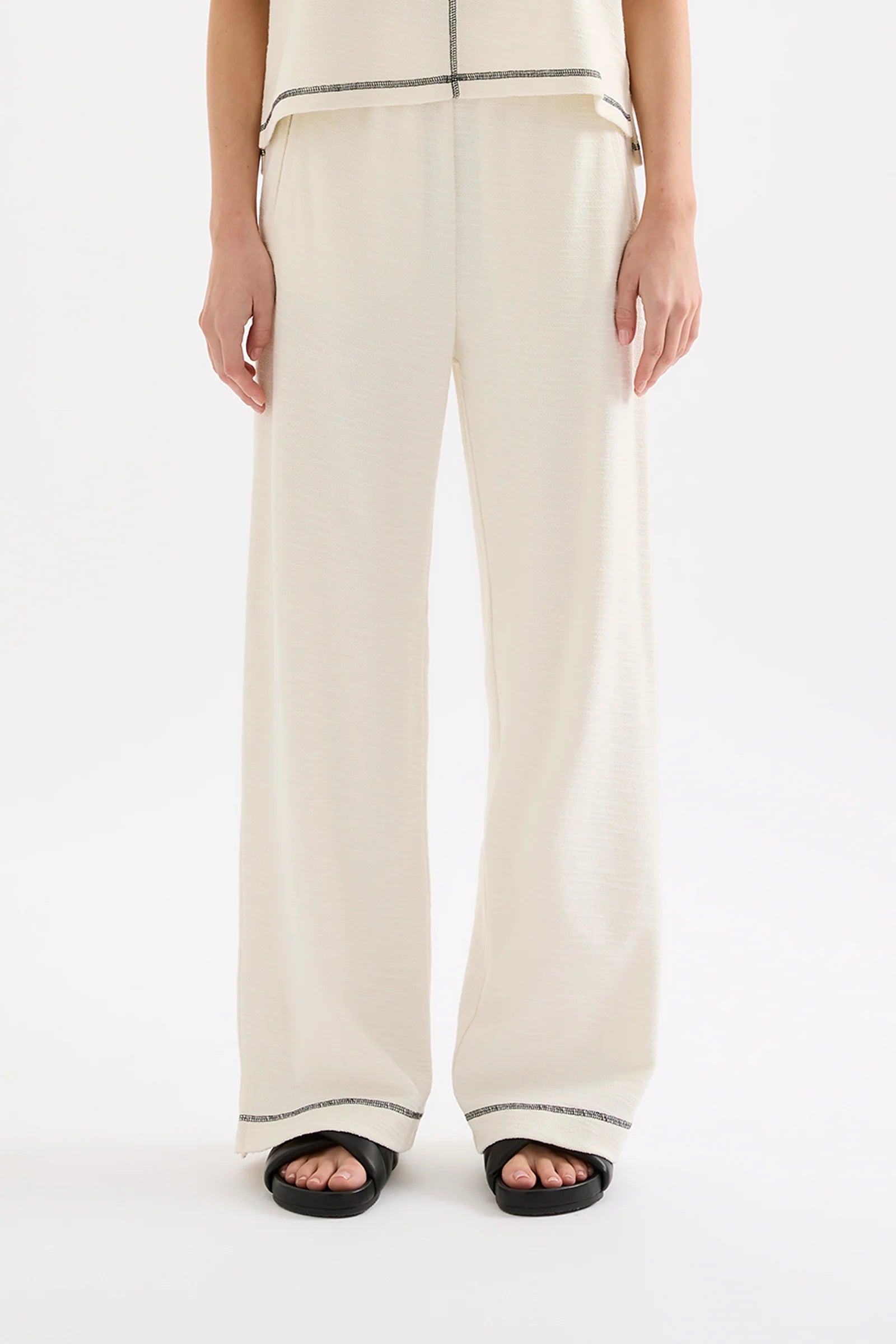 Sutton Pant - Salt