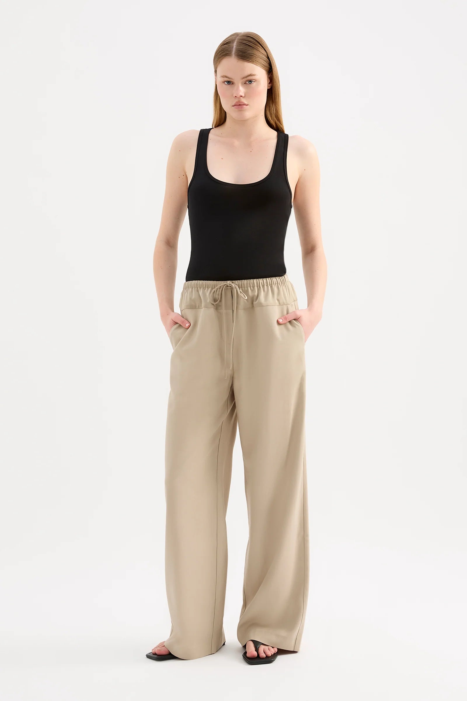 Nova Pant - Putty