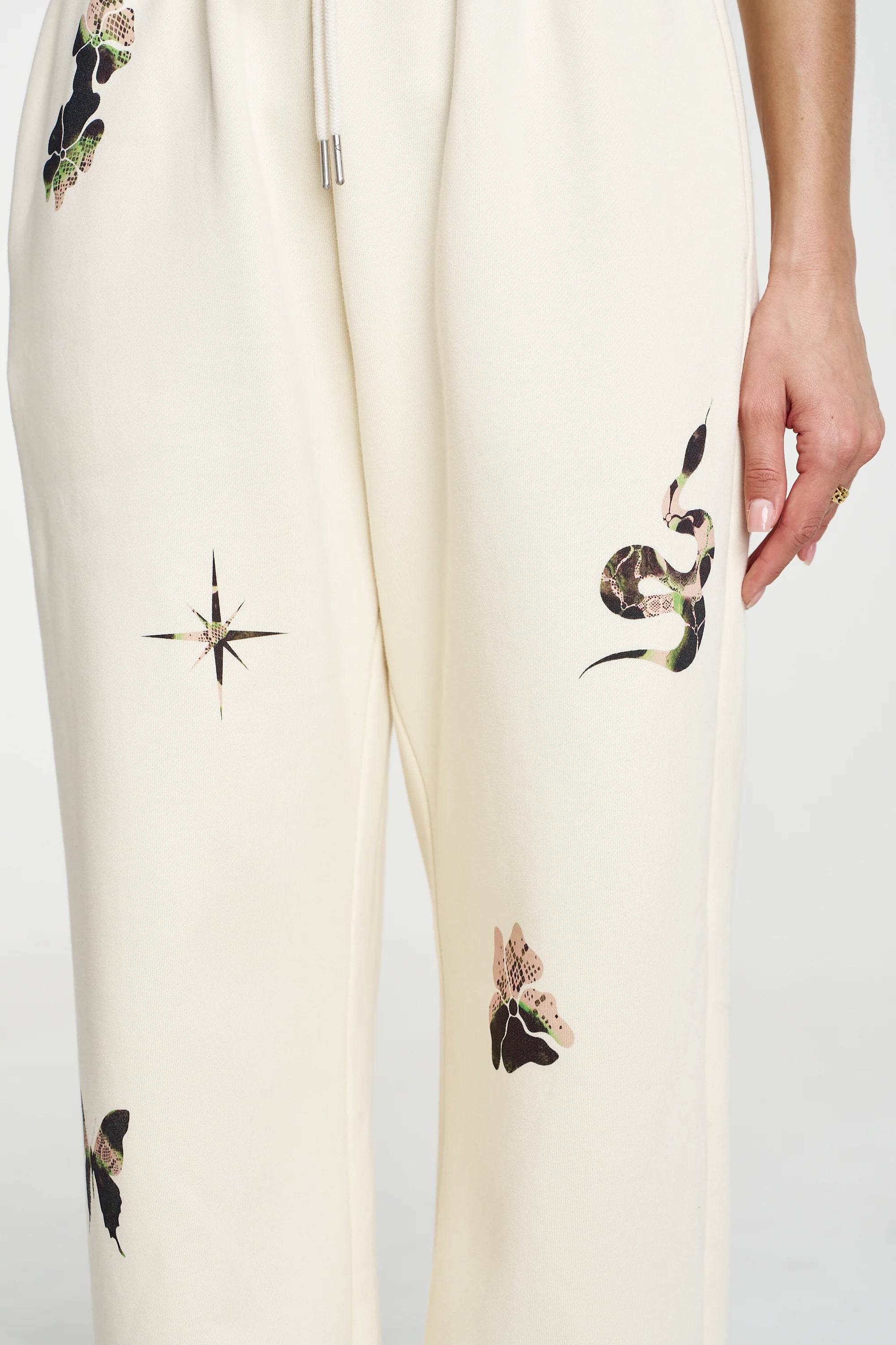 Motif Trackpant - Vanilla