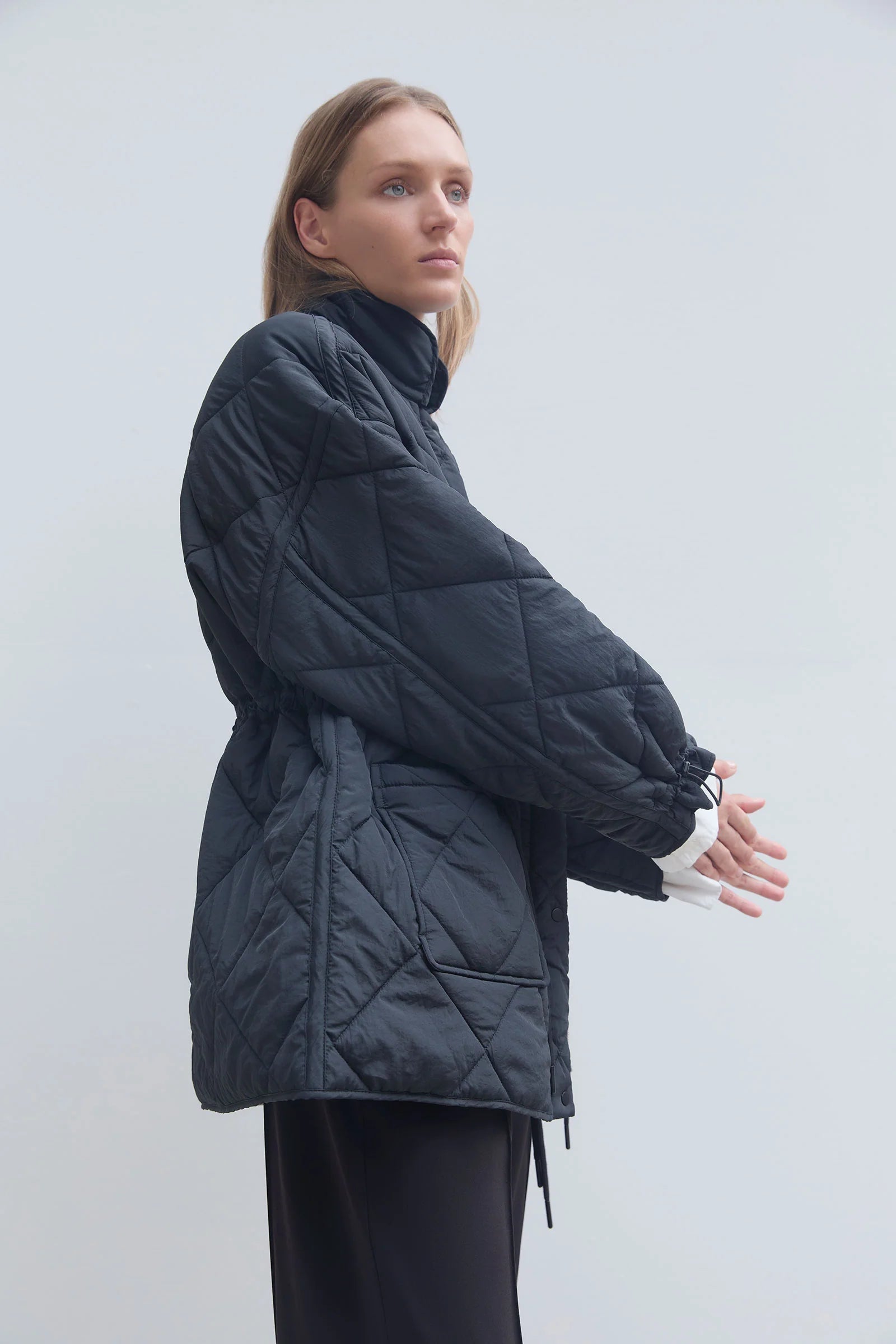 Atlas Puffer Jacket - Black