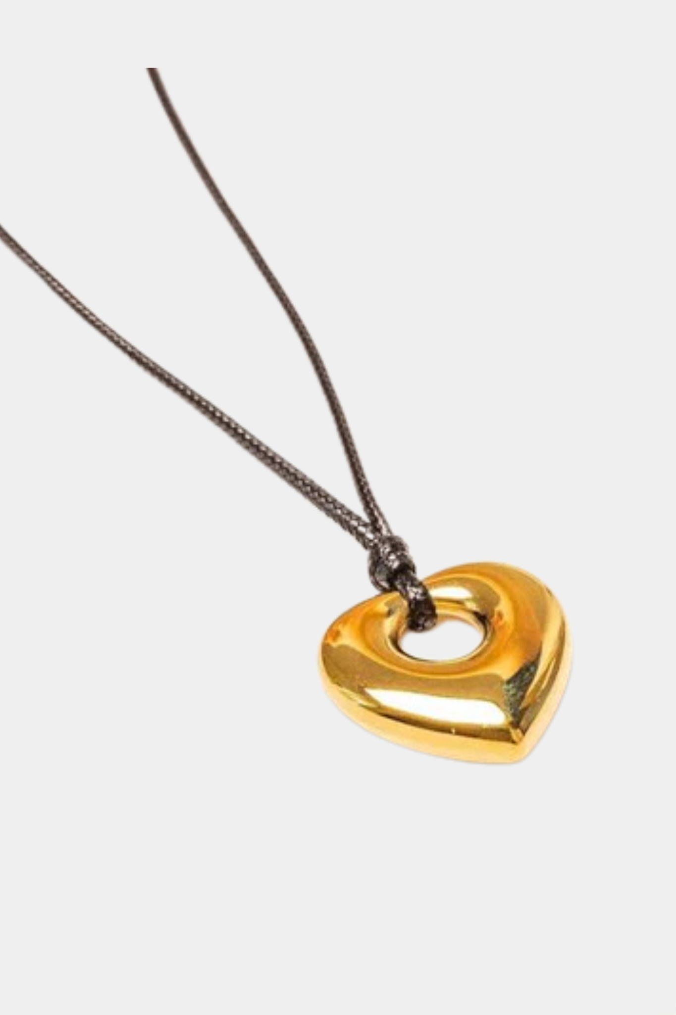 Heart Pendant Necklace in Gold