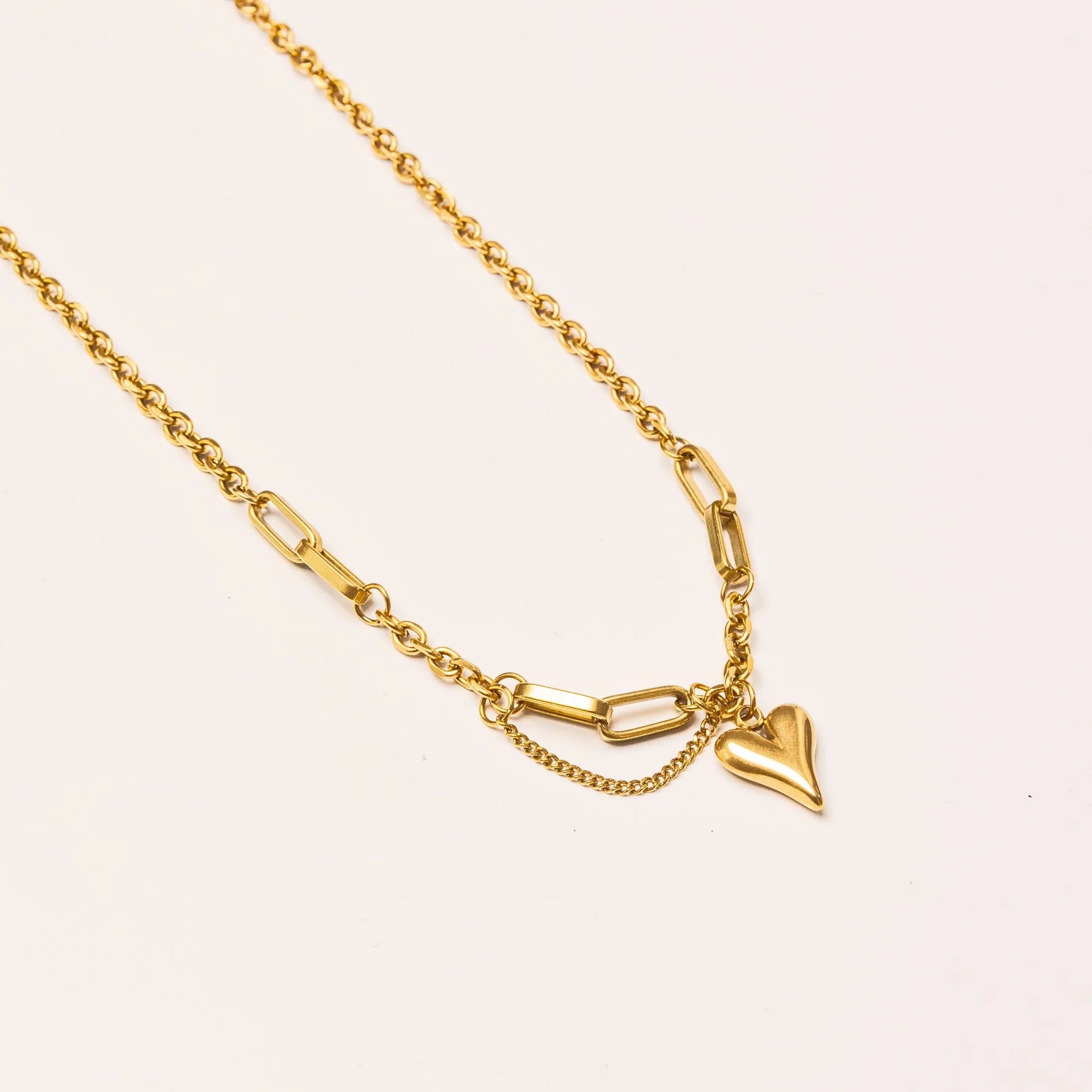 Beloved Necklace in Gold Plated