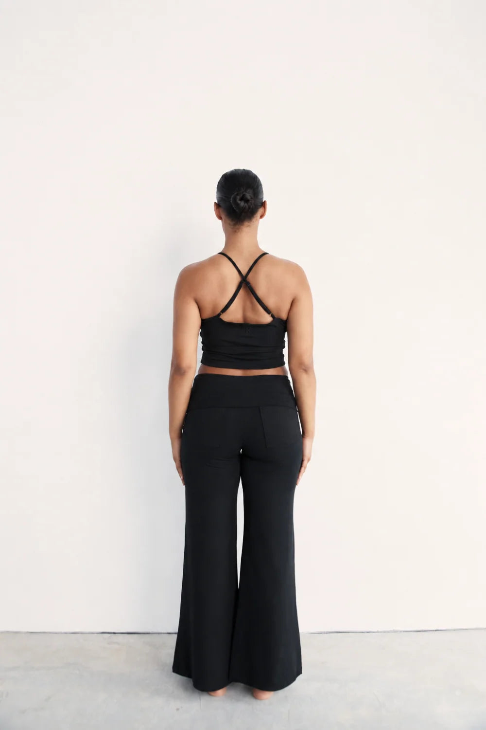 Full Length Yin Flare - Black