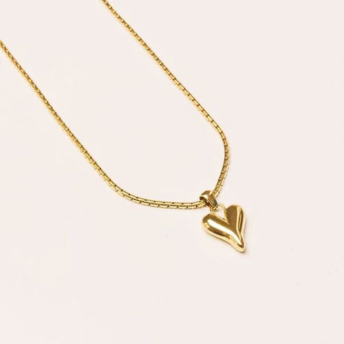 Admire Necklace in Gold Plated