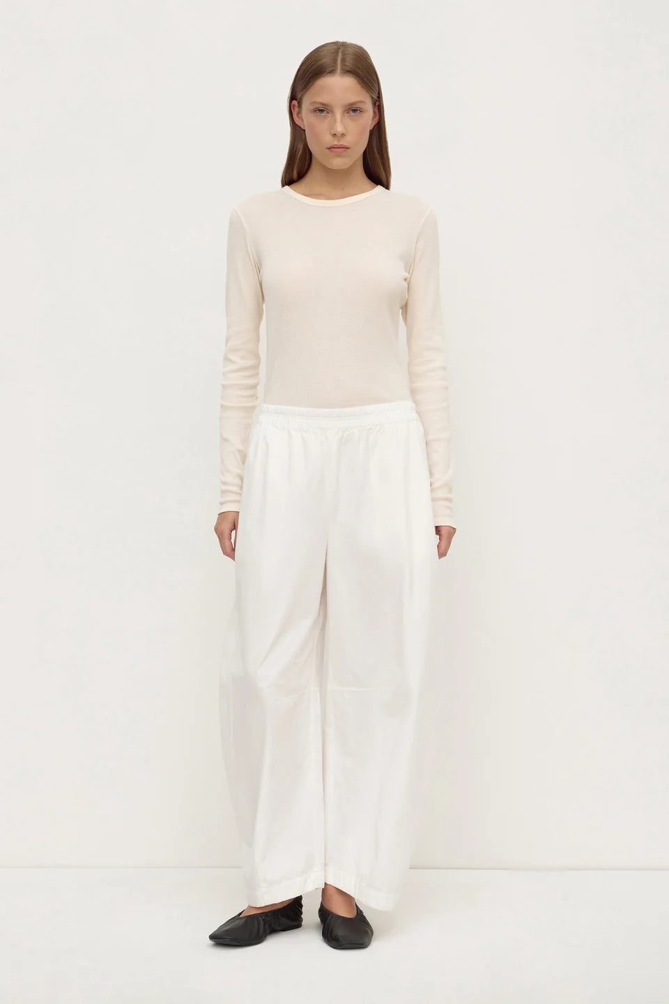 Lola Barrel Pant - White