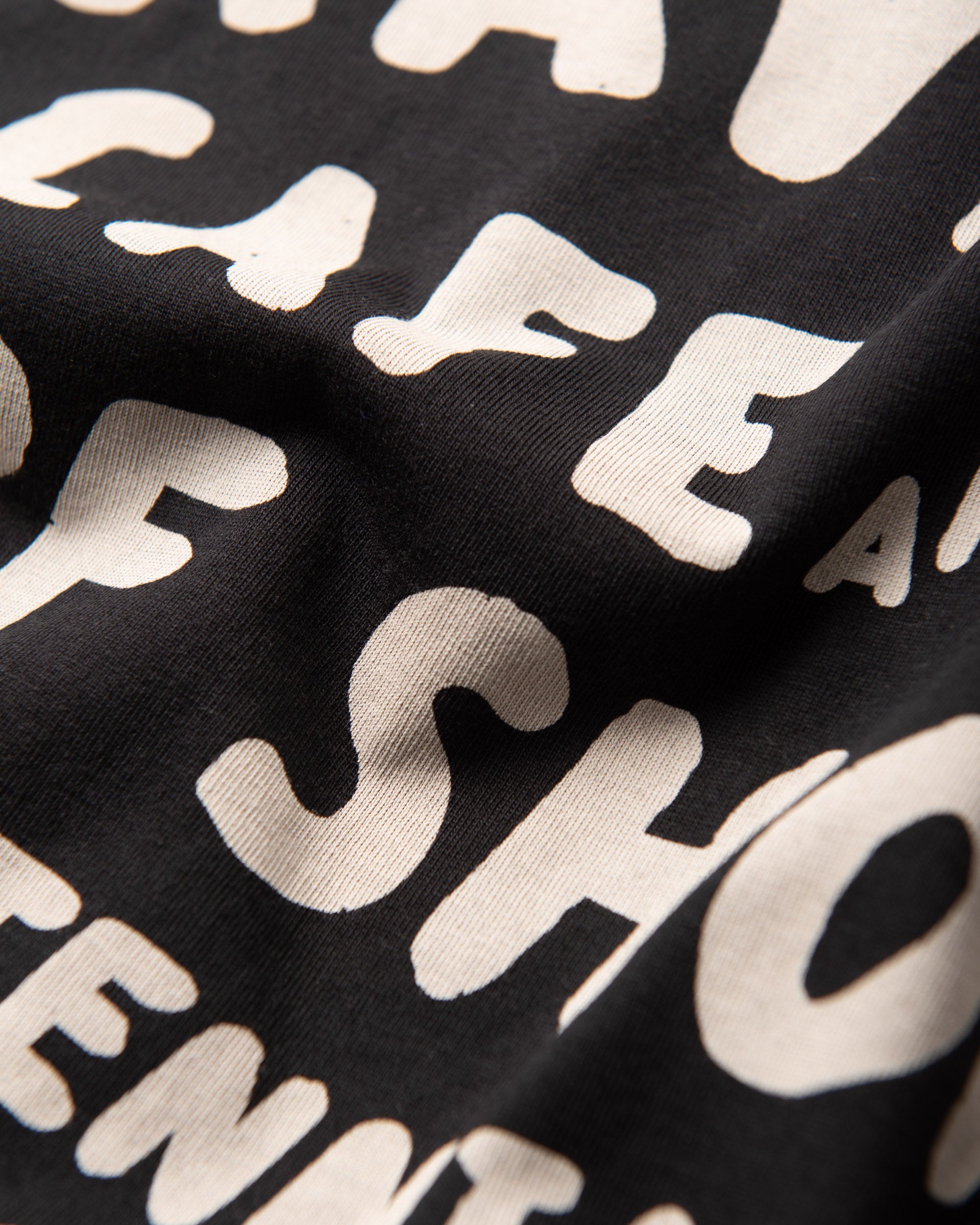 Surf Shop Café Tee - Black