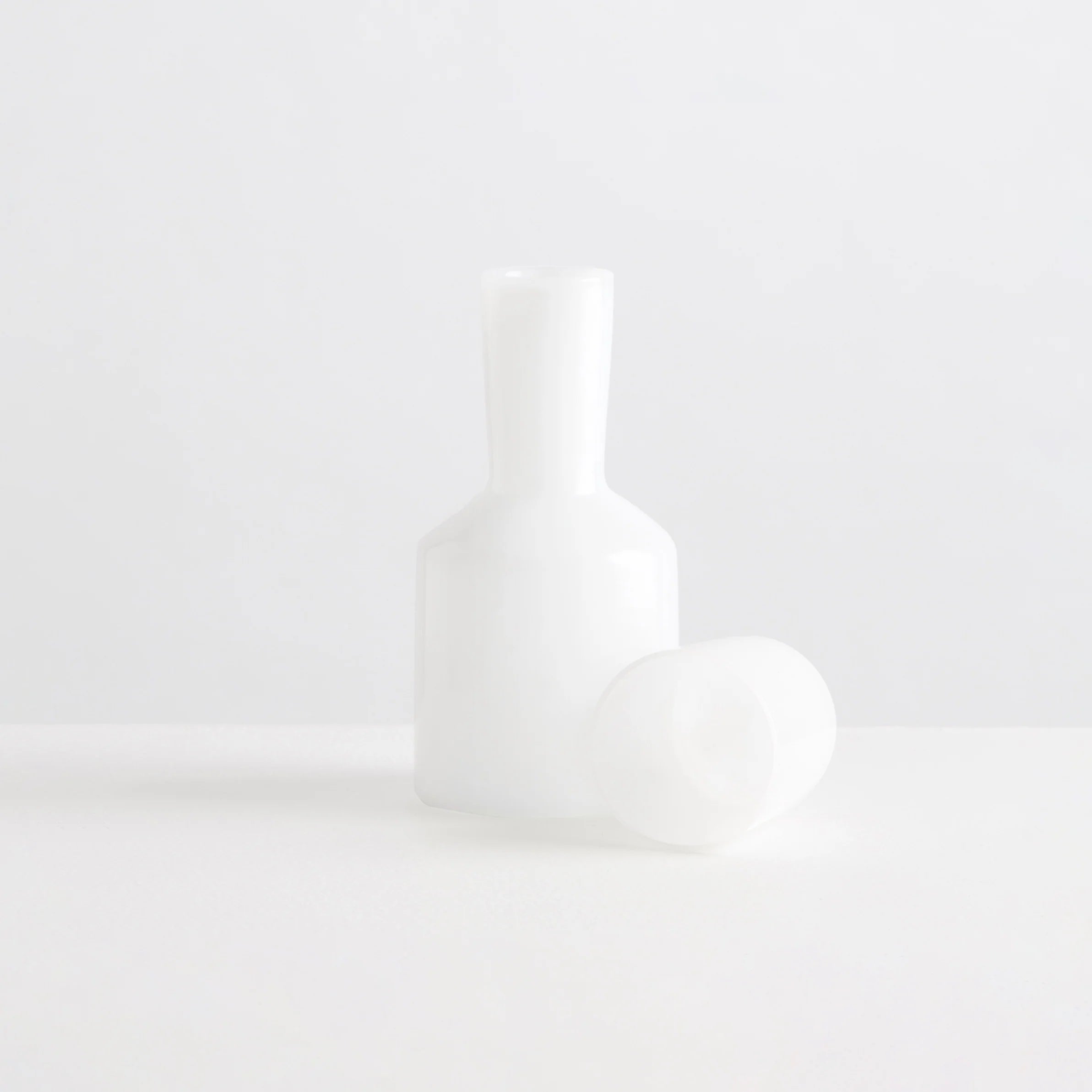 J'ai Soif Carafe - Opaque White