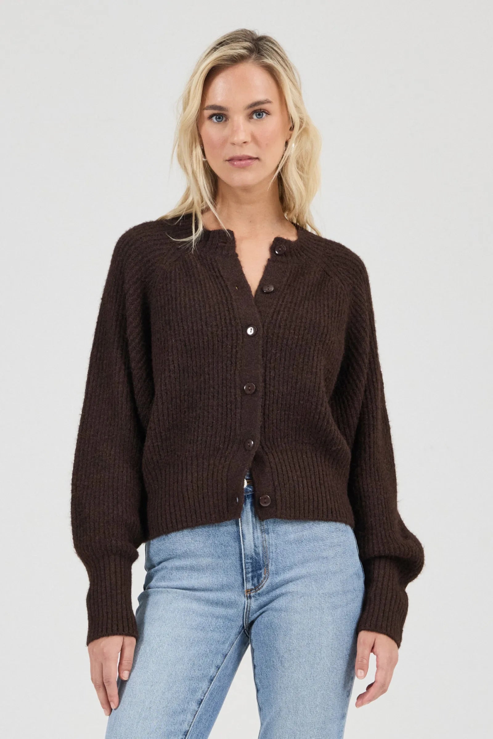Duchess Cardigan - Chocolate