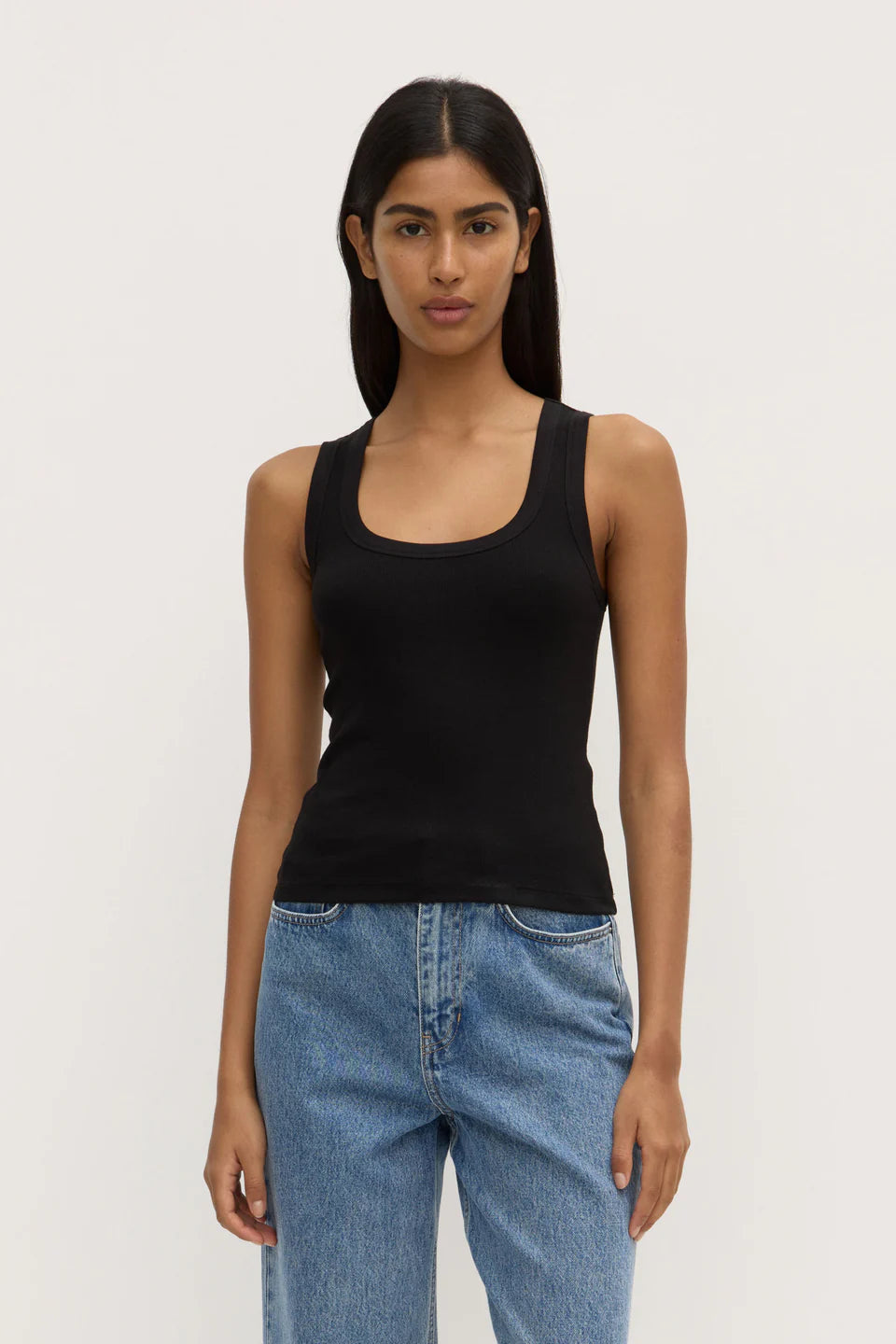 Robyn Scoop Neck - Black