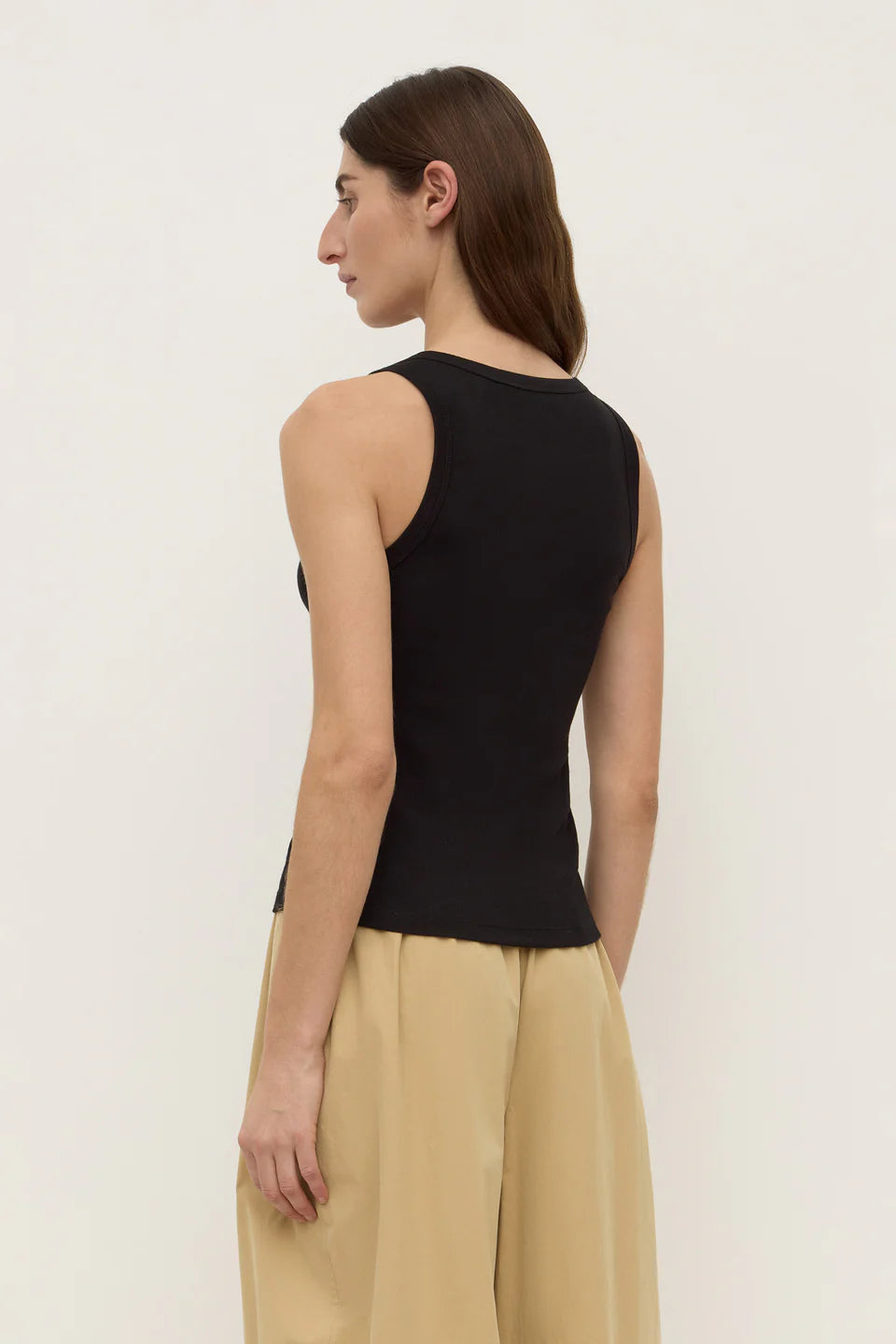 Robyn Scoop Neck - Black