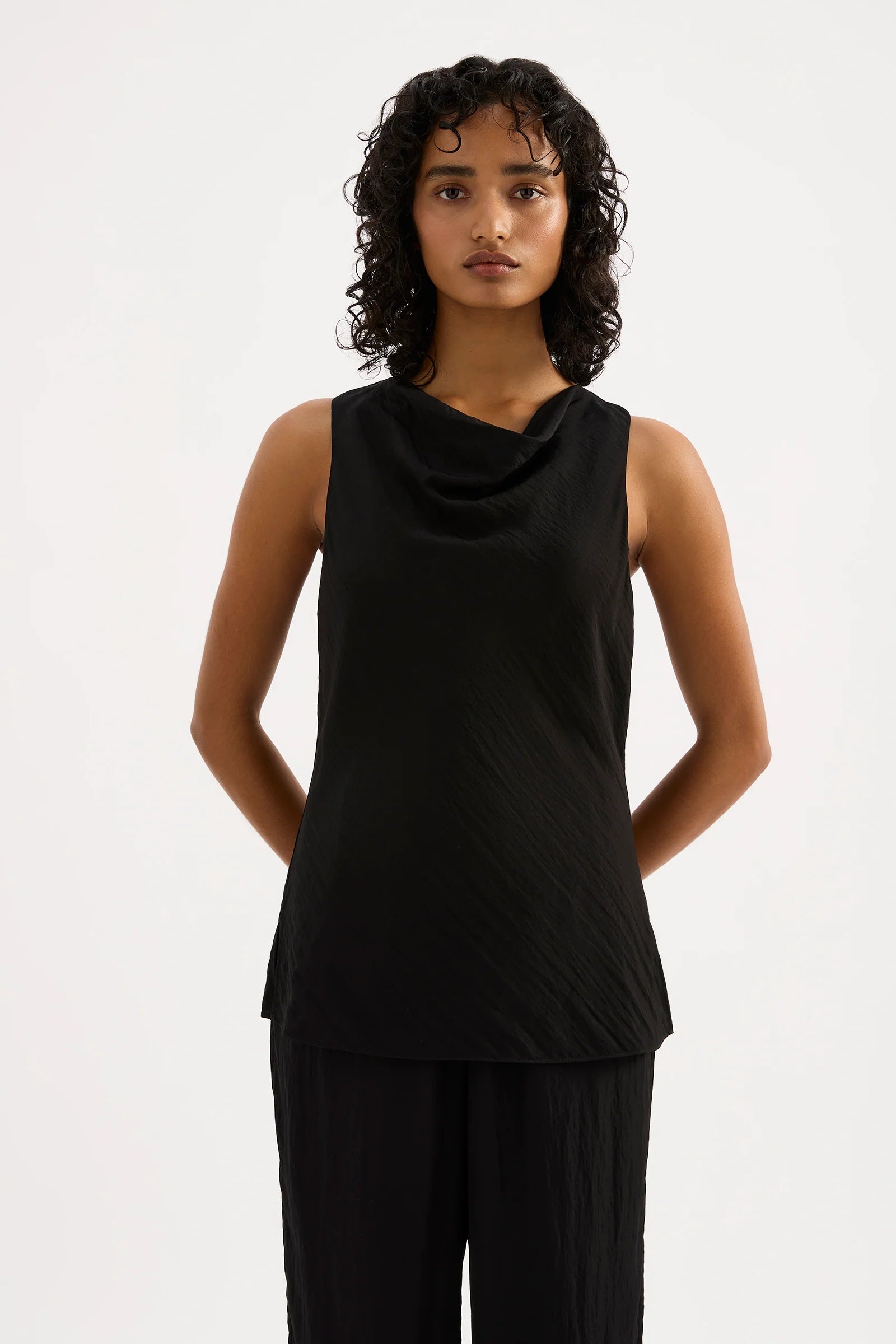 Alia Top - Black