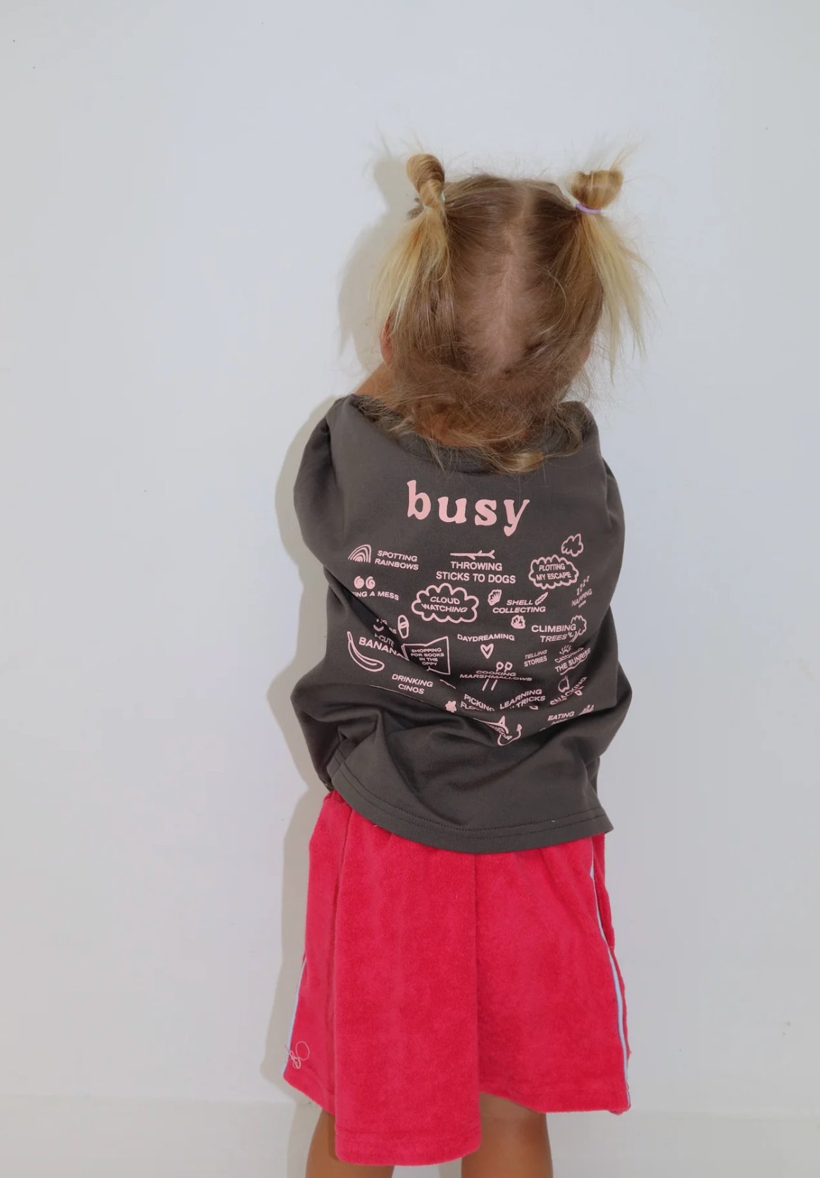 Busy Tee - Charcoal Pink