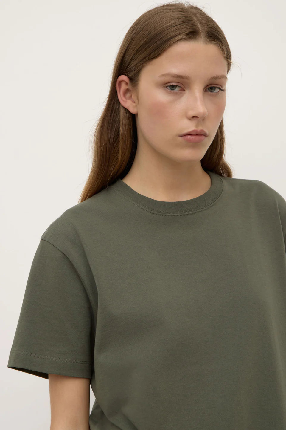 Base Tee - Moss