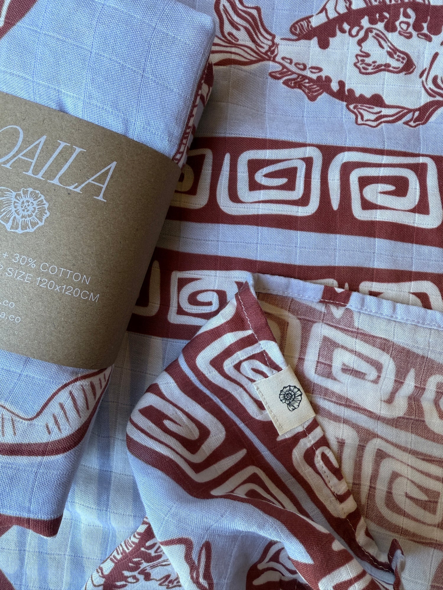 Bamboo & Cotton Wrap - Island Fish